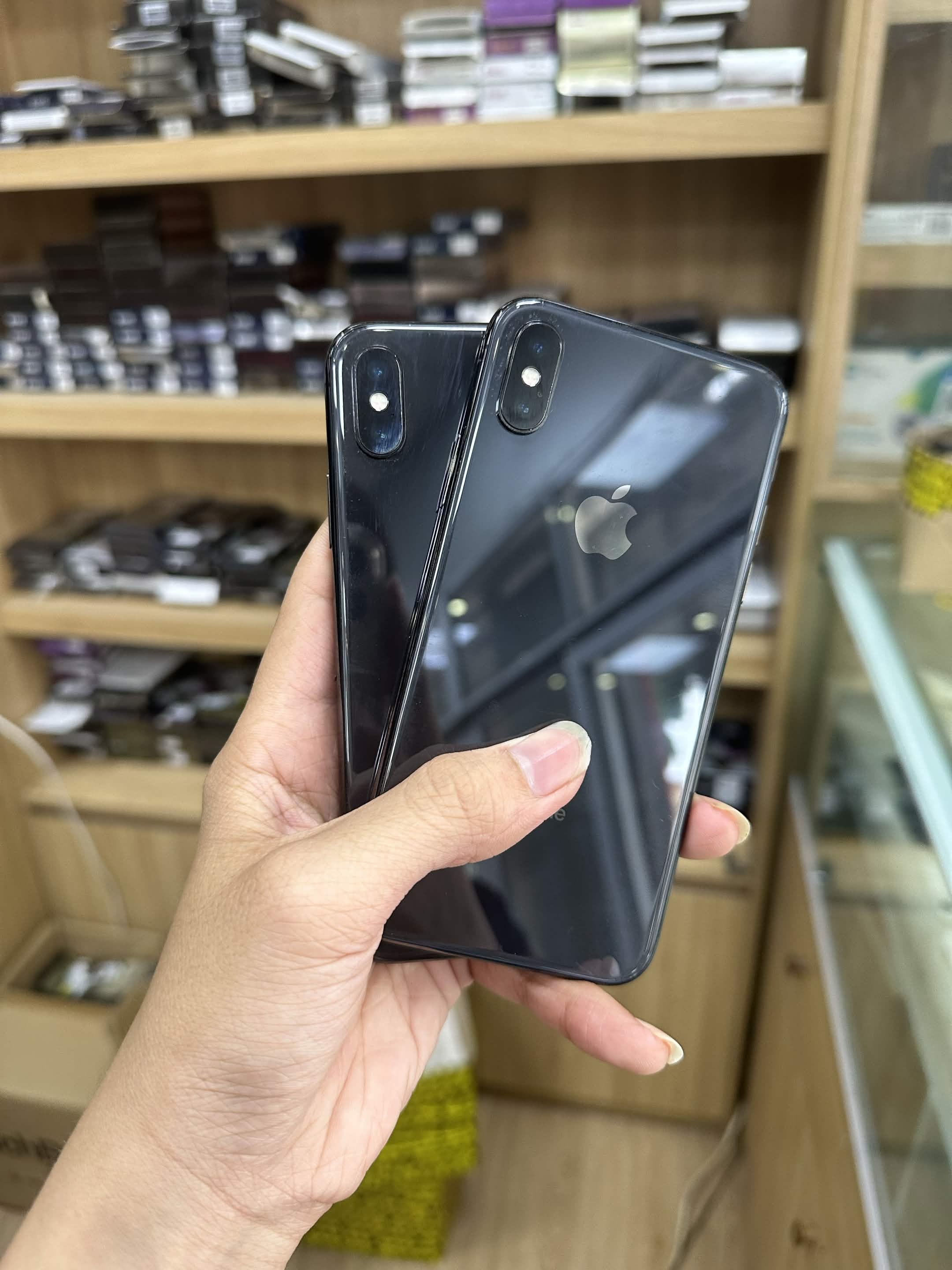 iPhone XS 64GB