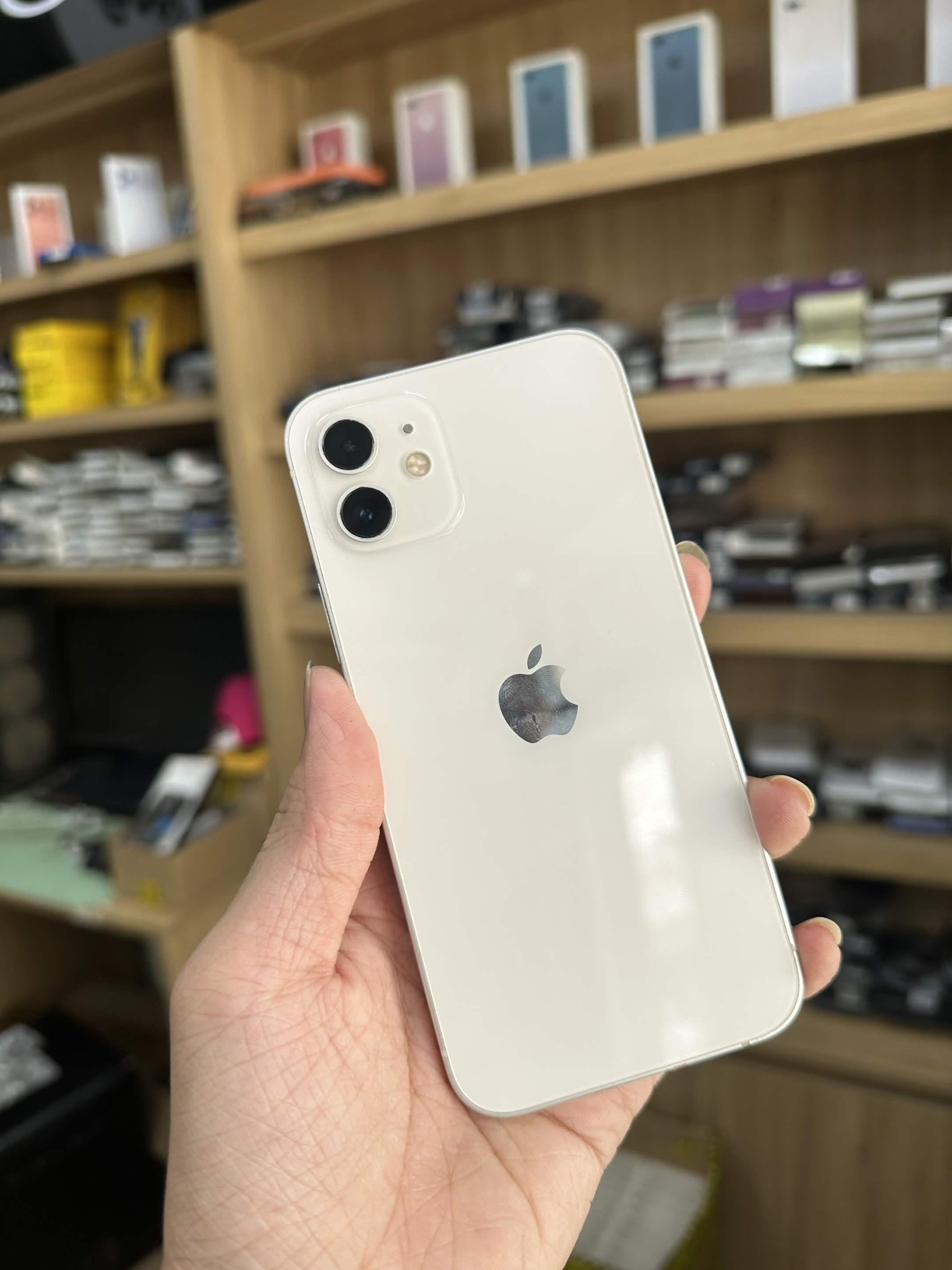 iPhone 12 128GB Trắng